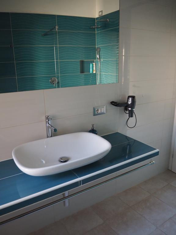 Bed And Breakfast New Morning Holiday Rom Exteriör bild