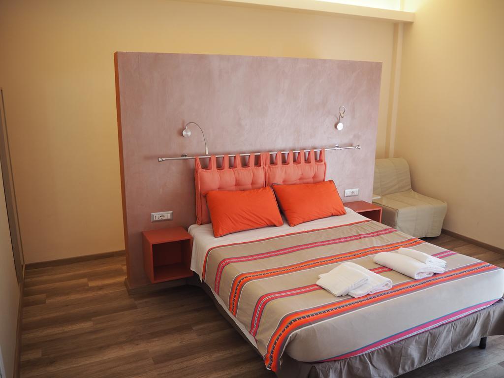 Bed And Breakfast New Morning Holiday Rom Exteriör bild